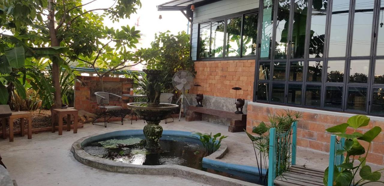 Sun Smile Pansiyon Ubon Ratchathani Dış mekan fotoğraf