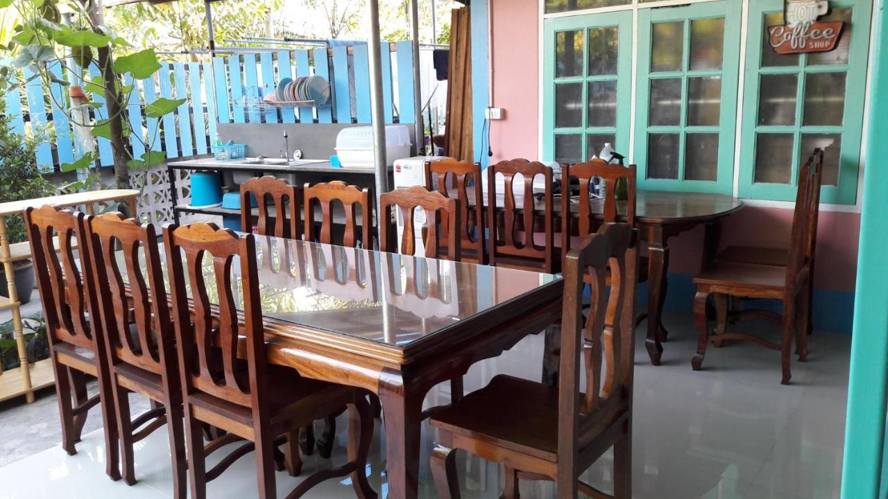 Sun Smile Pansiyon Ubon Ratchathani Dış mekan fotoğraf